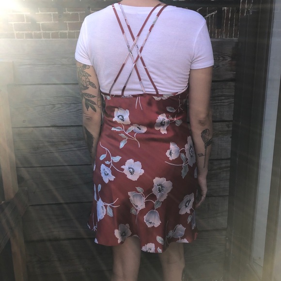 NWT 90s style floral satin slip - Picture 5 of 6